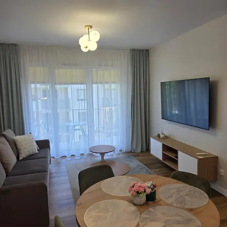 Krakusek 2 Ul Barbary 9 Free Parking